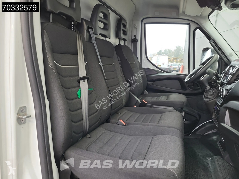 Bedrijfswagen Iveco 72C21 3.0L Automaat 1000KG...
