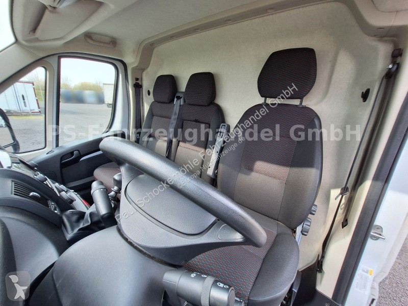 Véhicule utilitaire Peugeot Kasten Hoch*335...