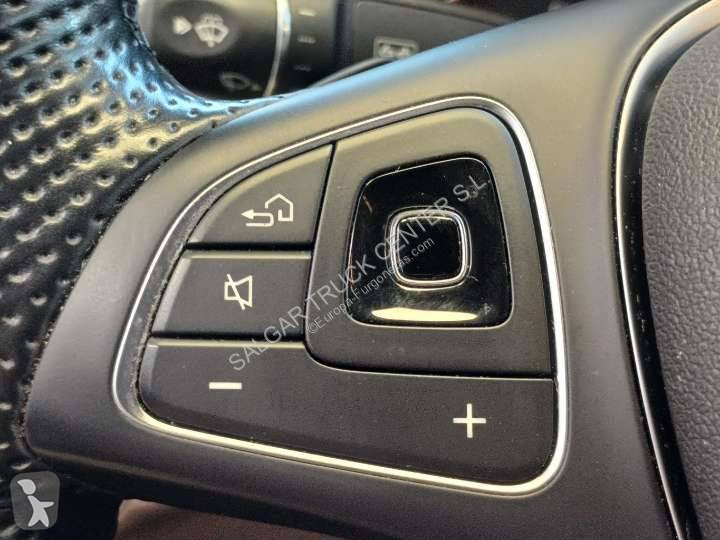 Furgoneta Mercedes