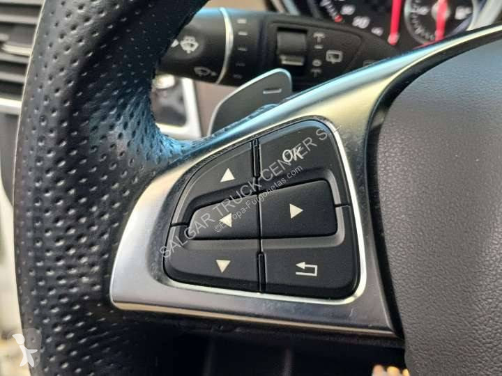 Furgoneta Mercedes