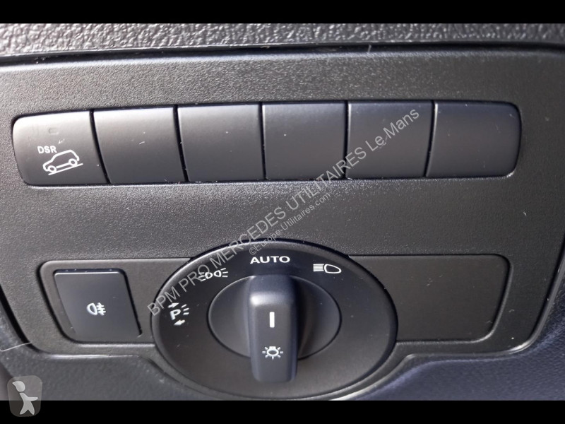 Véhicule utilitaire Mercedes Fg 119 CDI Compact...
