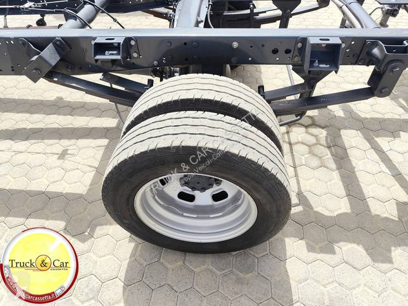 Furgoneta Iveco 35C14