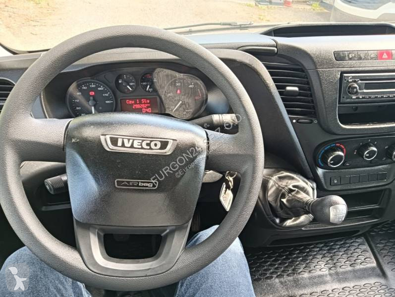 Furgoneta Iveco 29S12