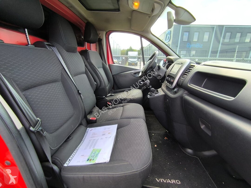 Лекотоварен автомобил Opel 120PK