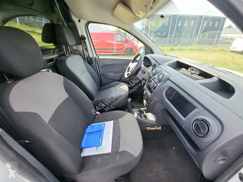 Furgoneta Dacia 75PK
