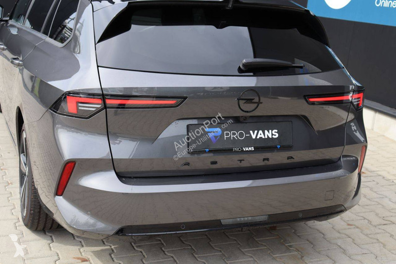 Furgoneta Opel Sports Tourer