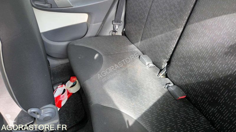 Лекотоварен автомобил Peugeot 107