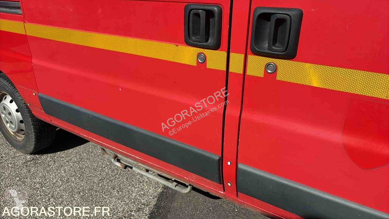 Лекотоварен автомобил Citroën JUMPER