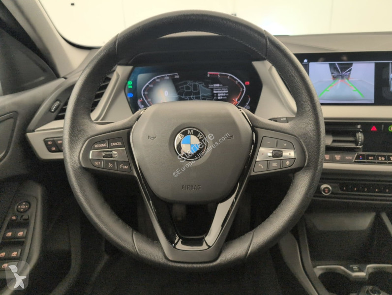 Véhicule utilitaire BMW  Serie 1 F40