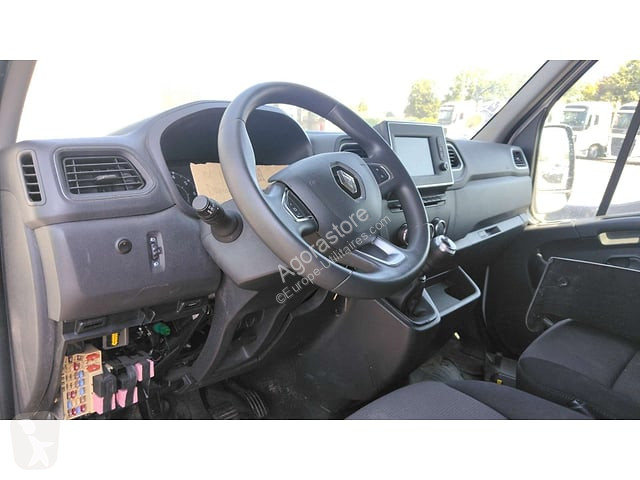 Лекотоварен автомобил Renault MASTER