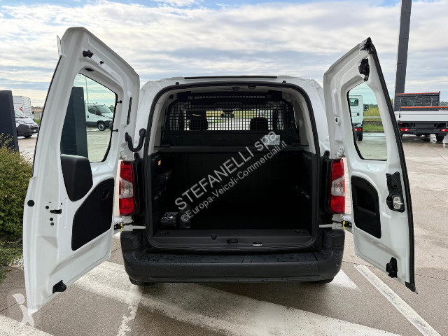 Furgoneta Renault BERLINGO Combi M HDI 100