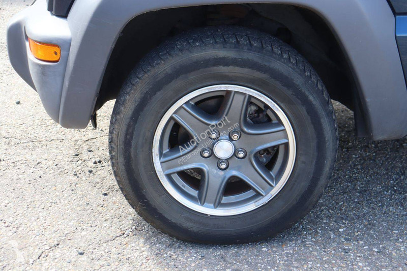 Furgoneta Jeep  LIBERTY SPORT
