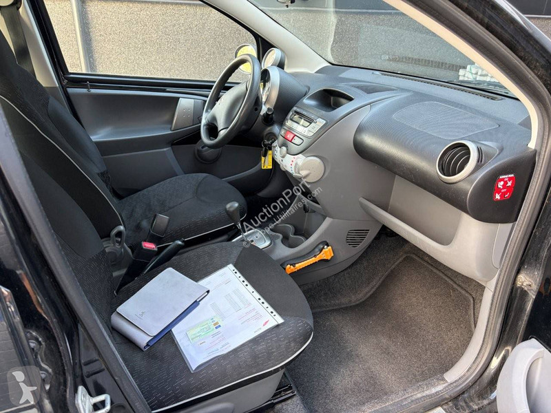 Bedrijfswagen Peugeot 1.0-12V Millesim 200
