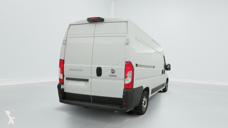 Véhicule utilitaire Fiat  DUCATO FOURGON