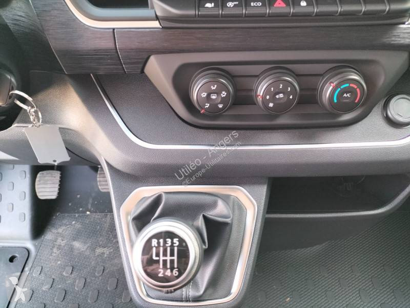 Furgoneta Renault L1H1 DCI 150 CV