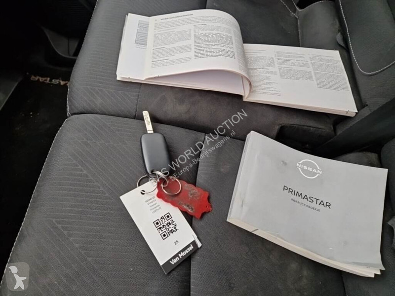 Veículo utilitário Nissan 2.0 130 L2H1 N-Conn....