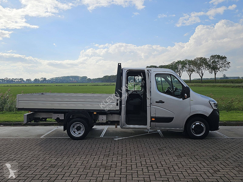 Užitkové vozidlo Renault 2.3 Dub.Cab Open-Laadbak