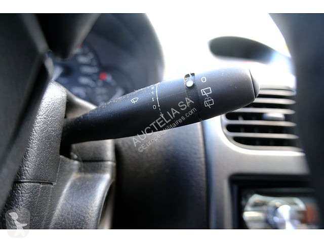 Коммерческий автомобиль Peugeot 208