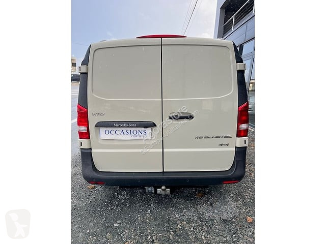 Veículo utilitário Mercedes VITO