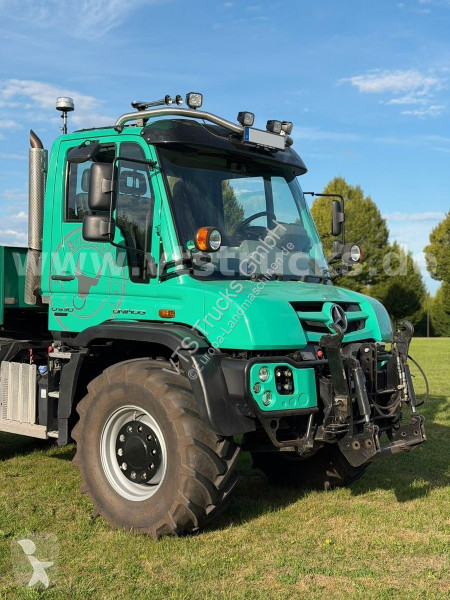 Veículo utilitário Unimog U530 LOF Agrar DSK...