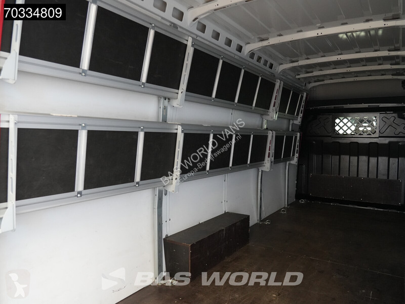 Furgoneta Iveco 35S16 Automaat 160PK L3H2 Airco...