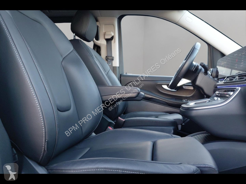 Furgoneta Mercedes 300 d Extra-Long Avantgarde...