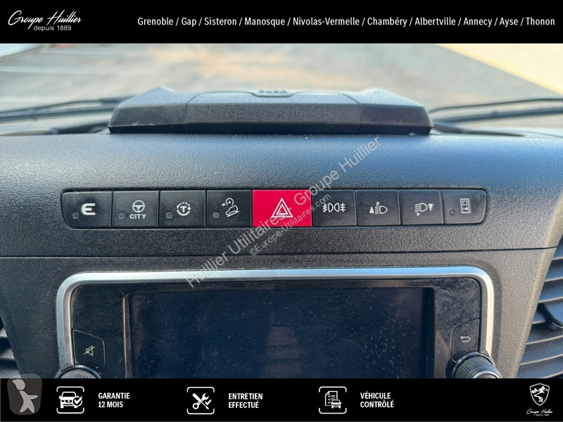 Furgoneta Iveco Fourgon HKa 35 S 18 V Radstand...