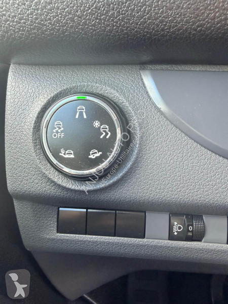 Furgoneta Peugeot LONG 2.0 BLUEHDI 120 FIXE...