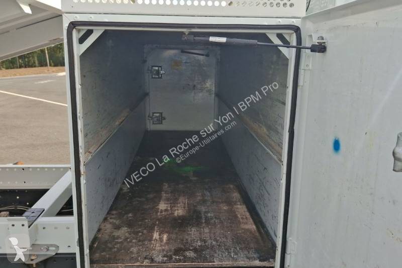 Furgoneta Iveco 35C14