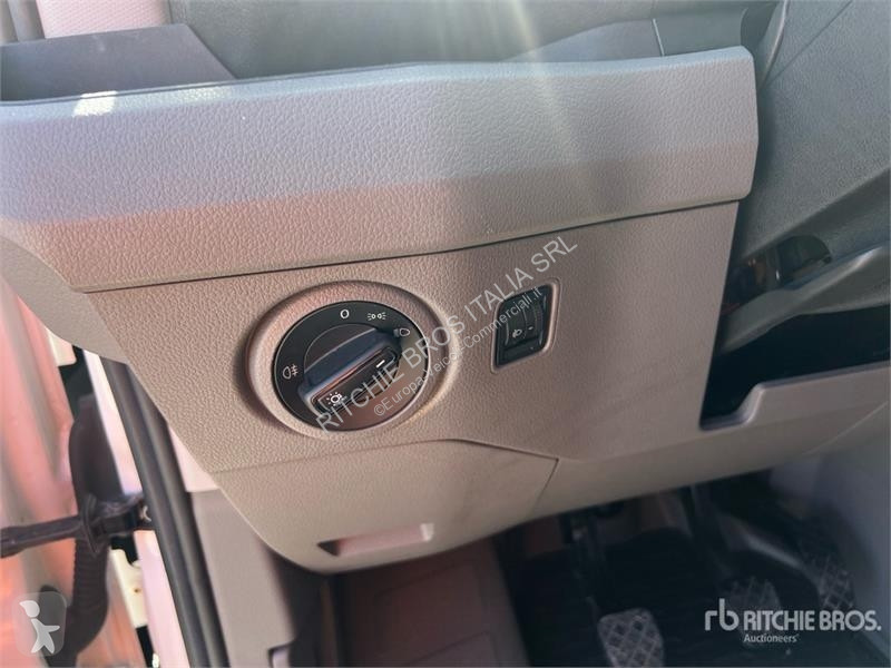 Veículo utilitário Volkswagen Cargo Van
