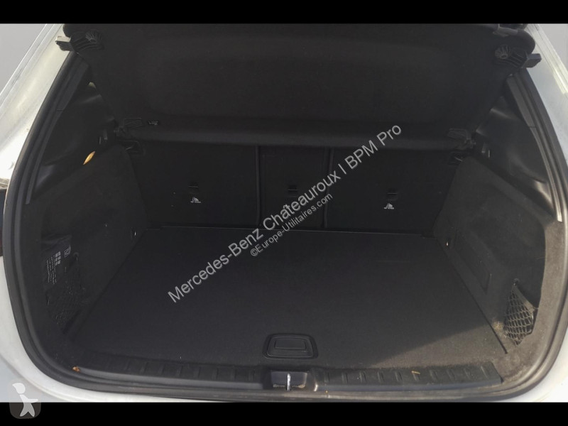 Veículo utilitário Mercedes GLA 200 d 150ch AMG...