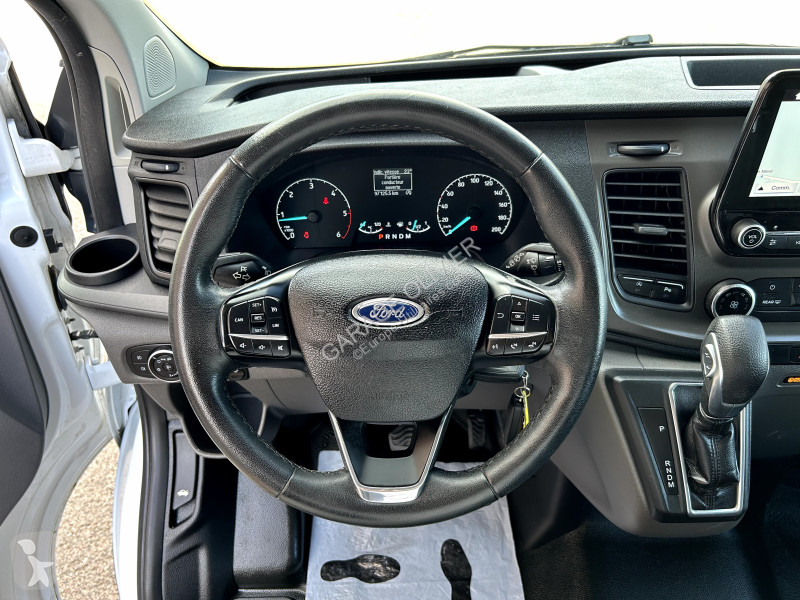Véhicule utilitaire Ford 300 L1H1 2.0 Ecoblue...