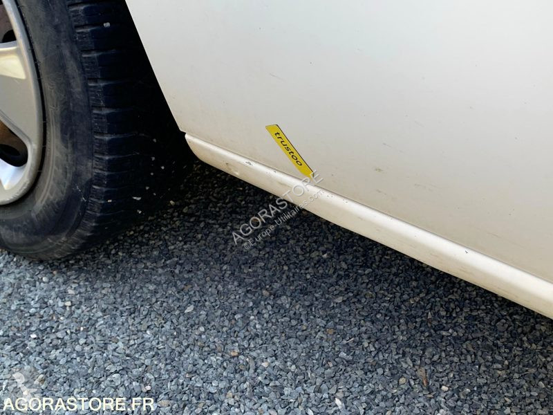 Véhicule utilitaire Fiat DOBLO