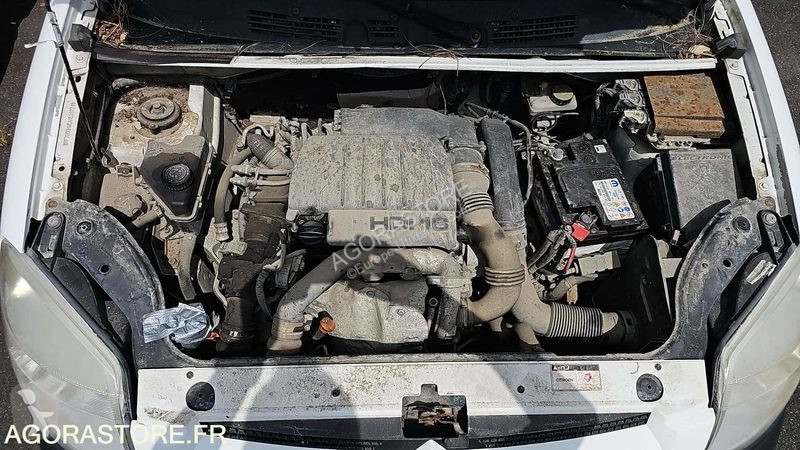 Véhicule utilitaire Citroën BERLINGO