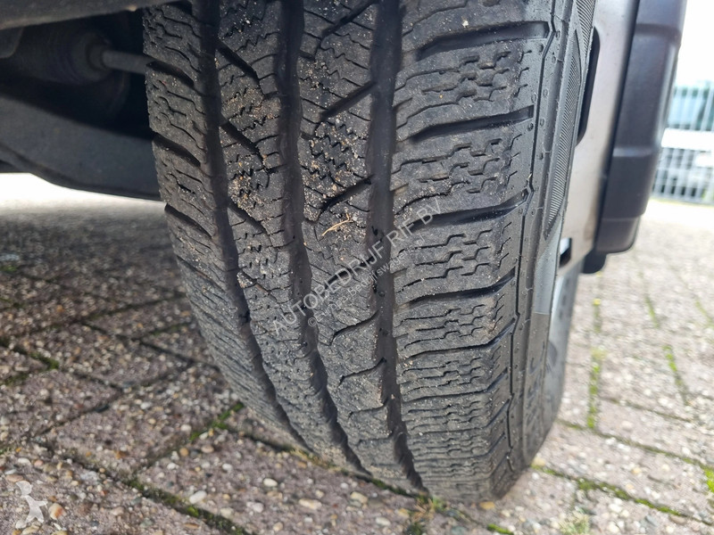 Veículo utilitário Iveco 35C16 D