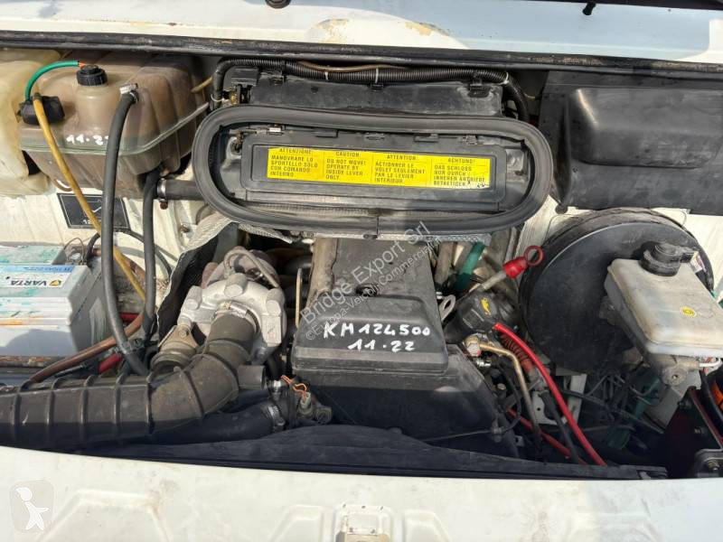 Véhicule utilitaire Iveco 35.10