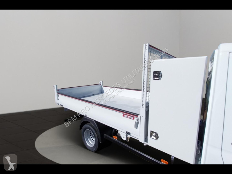 Véhicule utilitaire Mercedes CCb 519 Pro 37...