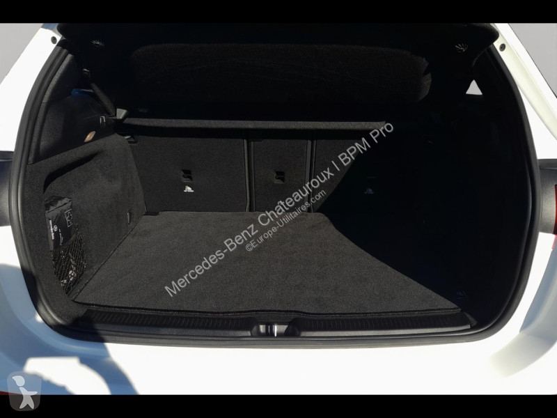Véhicule utilitaire Mercedes 180d 116ch...