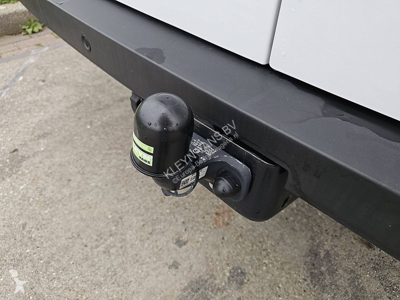 Užitkové vozidlo Renault 2.0 L2H2 LED Trekhaak