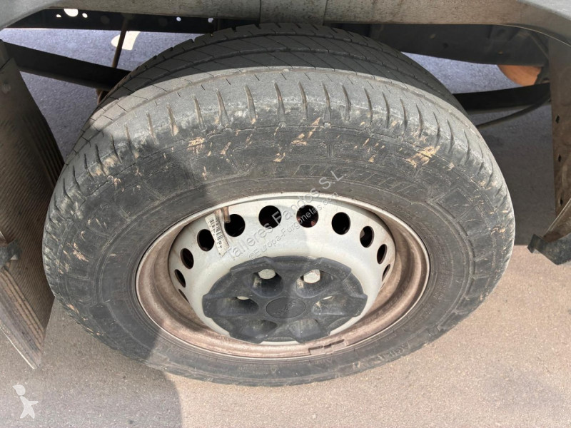 Коммерческий автомобиль Iveco  35S16 V 12m3