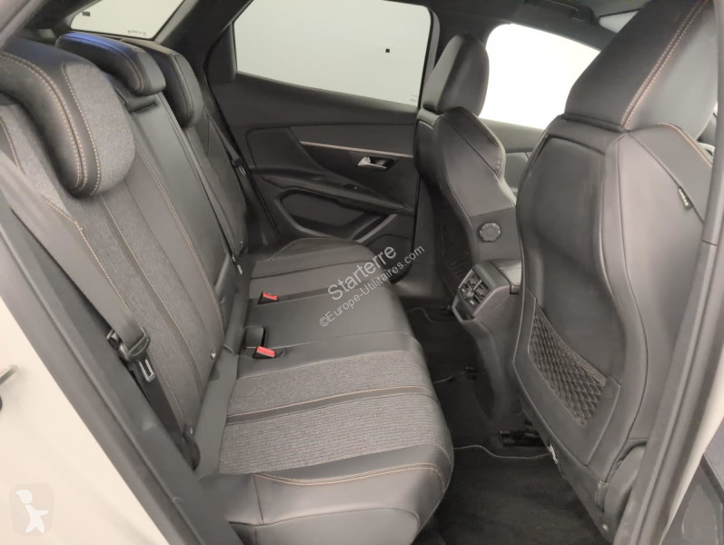 Véhicule utilitaire Peugeot