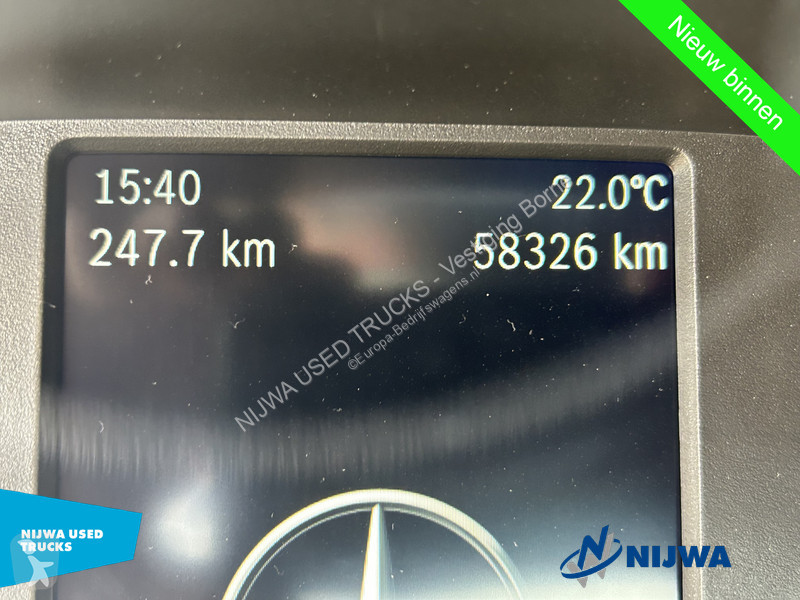 Véhicule utilitaire Mercedes 317 CDI L2H2...