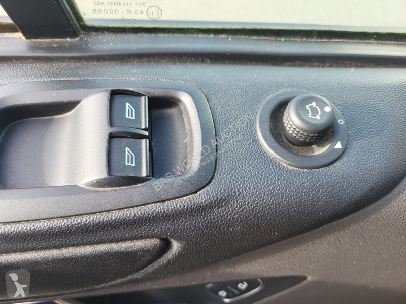 Véhicule utilitaire Ford 280 2.0 TDCI L1H1 Trend
