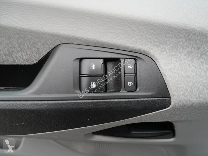 Véhicule utilitaire Maxus 9 9