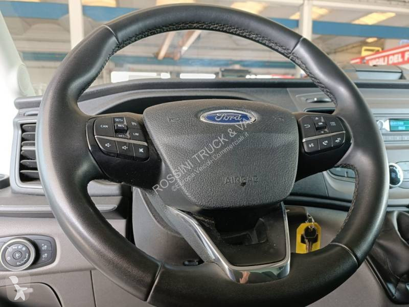 Veicolo commerciale Ford 130