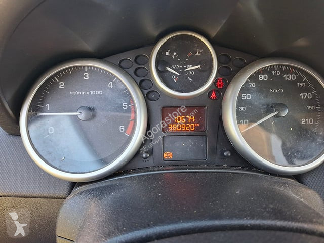 Peugeot 207 van