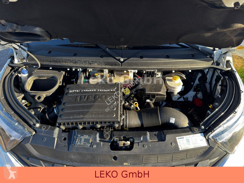 Nyttofordon Iveco 35C14 Mit Carrier Xr 350