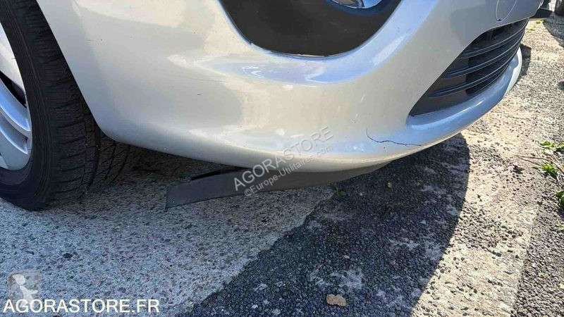 Samochód dostawczy Opel VIVARO