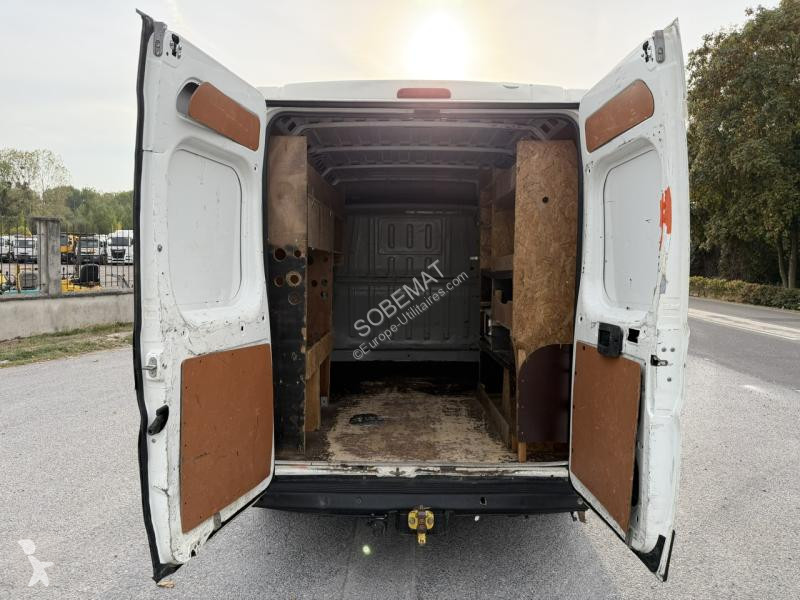 Nyttofordon Peugeot