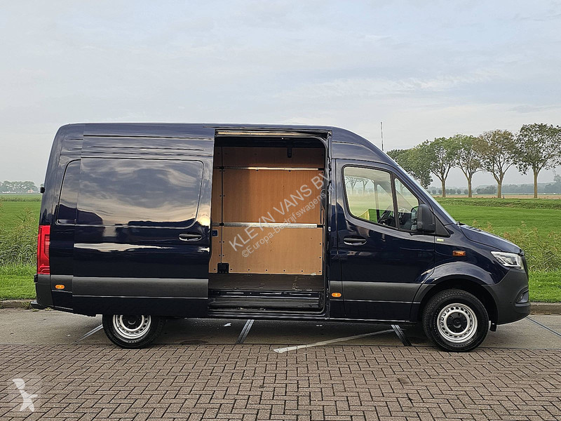 Autoutilitară Mercedes 317 L2H2 LED Mbux10 AC
